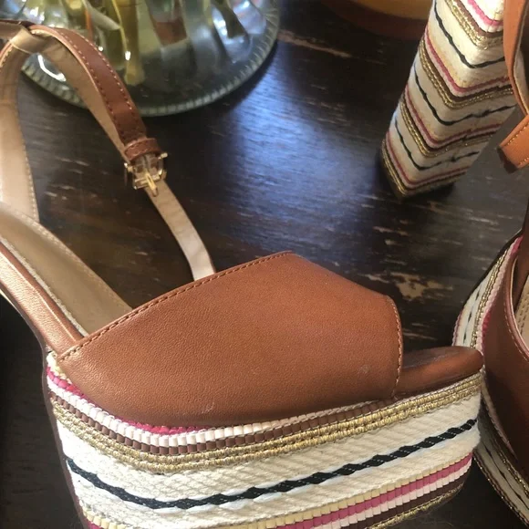 Brown sexy chunky heels - Picture 4 of 4